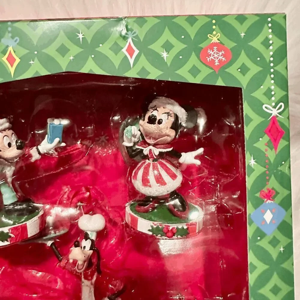 NEW Santa Mickey Mouse & Friends Sketchbook Ornament 8-pc Set 2023 New in Box